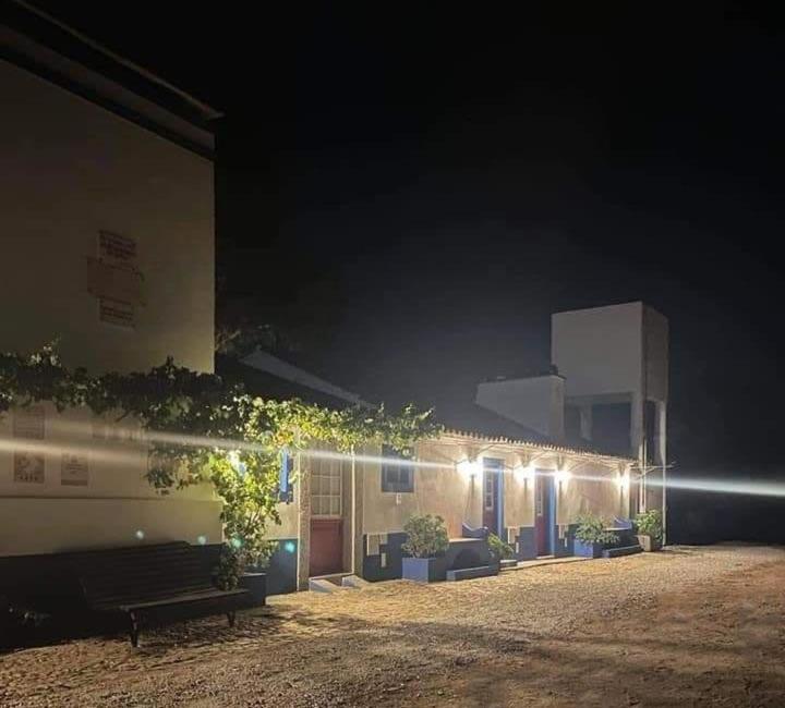 Lodge Monte Do Sobral Alcacovas Exterior foto